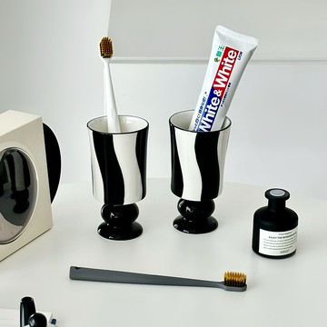 條紋高腳杯輕奢風陶瓷漱口杯釉下彩藝術感高級感創意復古杯子擺件