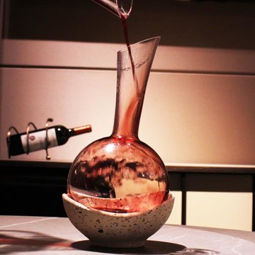 有底座超好看的 Rona冰鎮紅酒醒酒器家用純手工制作小容量