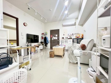 永康區~日東昇詠美漂亮兩房+平車位~可馬上入住｜台南市永康區龍國街