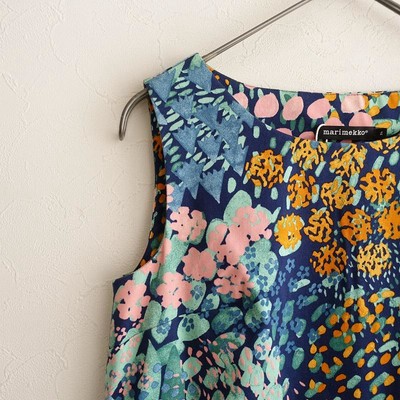 美品】マリメッコmarimekko*MAIRE KUKKAMERI WOVEN CUST Mekko Dress 