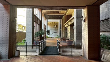 摩登歐洲三房附休旅車位格局方正採光通風佳稀有釋出｜台中市西屯區逢甲路