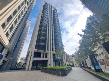 高醫商圈/郡都當代/林路超級傳店面+平車｜高雄市三民區同盟一路