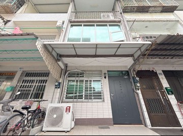 內惟已翻修增建屋美透天｜高雄市鼓山區青泉街