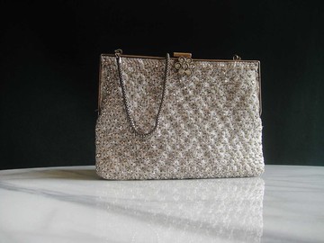 輝煌年代 OLD ERA _早期二手台灣製手工製貴夫人珠珠包