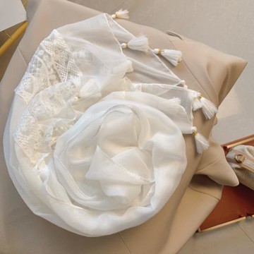 溫柔風~圍巾女春秋披肩兩用棉麻觸感薄蕾絲拼接絲巾夏季長款搭配