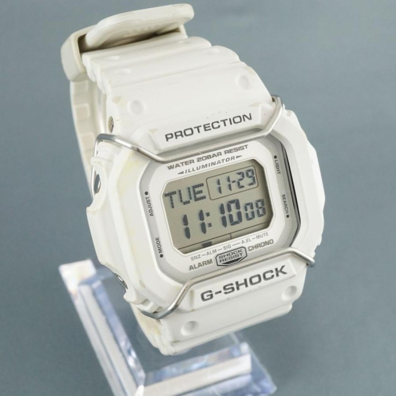 CASIO G-SHOCK 腕時計 USED品 DW-D5600P ホワイト プロテクター