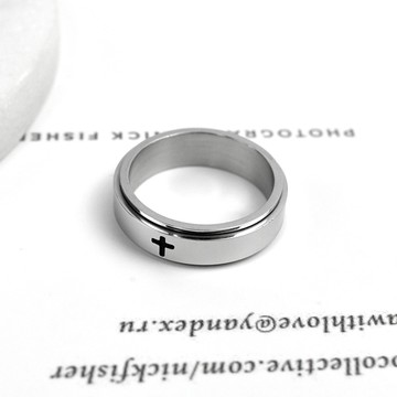 鋼戒 黑十字架旋轉外框戒指 NC263