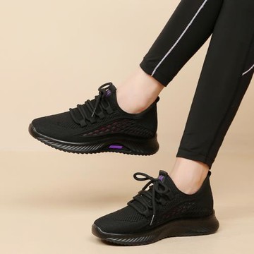 真皮媽媽鞋秋冬舒適軟底運動休閑鞋大碼松緊帶防滑中老年旅游鞋女