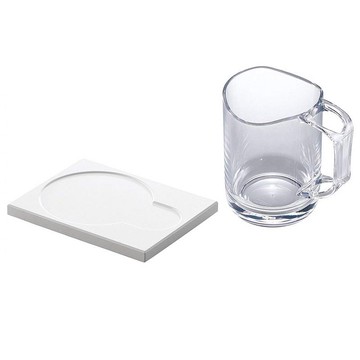 可瀝水漱口杯及吸水珪藻土杯墊組