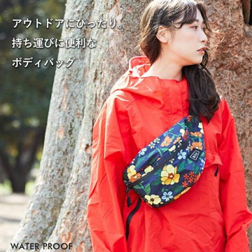 現貨 日本 KIU 正品 日本進口~大容量 貼身包 防水背包 / 單肩背包(現貨)