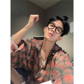 李碩珉同款格子襯衫女春夏季設計感小眾上衣襯衣百搭休閑薄款外套