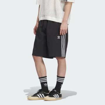 Adidas 愛迪達 Woven Shorts KC0154 男 短褲 運動短褲 休閒短褲 黑 白 亞版