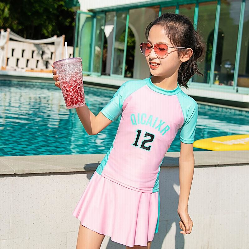 スクール水着 女の子水着 2点セット 競技水着 キッズ ラッシュガード 小学生 中学生 日焼け防止 プール スカート スイミング みずぎ 子ども水着 水泳 おしゃれ 通販 LINEポイント最大0.5%GET | LINEショッピング スクール水着 女の子水着 2点セット 競技水着 キッズ ラッシュガード 小学生 中学生 日焼け防止 プール スカート スイミング みずぎ 子ども水着 水泳 おしゃれ 通販 LINEポイント最大0.5%GET | LINEショッピング