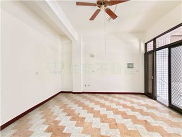 近南科永康交流道鹽行整新車墅｜台南市永康區鹽行路