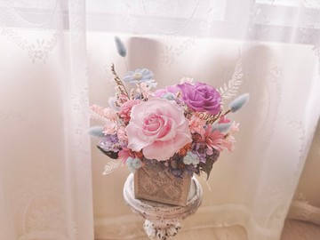 老窗花外的春日梯田 永生花擺飾質感系 永生盆花