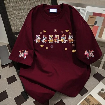 8473 人次收藏紀錄🎁新中式國風新年馬年送財本命年成人男女童同款親子裝新年寬鬆短袖RS1L