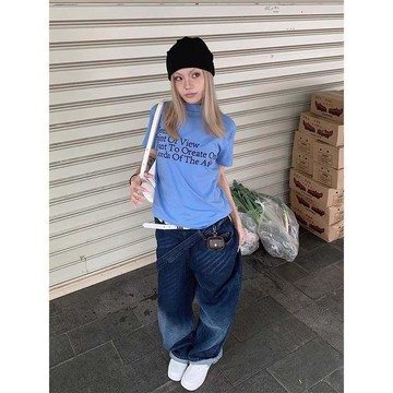 超甜價格直降🤑美式正肩短袖女夏季字母印花小高領t恤修身顯瘦高級感外穿上衣ins34