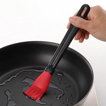 《LEKUE》醬料刷-紅3.5cm-- 油刷 料理刷 烤肉刷
