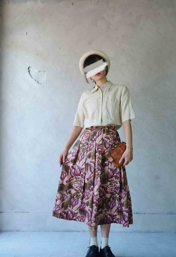 尋寶古著-寫意蓮花花卉印花寬摺花裙