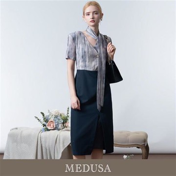 現貨【MEDUSA 曼度莎】都會渲染正裝長洋裝（附領巾）（M-XL）｜上班穿搭 氣質洋裝 OL洋裝