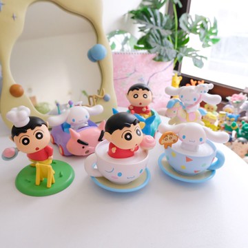 《蠟筆小新》夢幻聯名♥︎｜大耳狗Ｘ蠟筆小新 奇妙樂園發條公仔盲盒