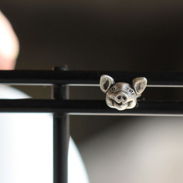 925銀小豬圖案耳針- 一隻耳朵