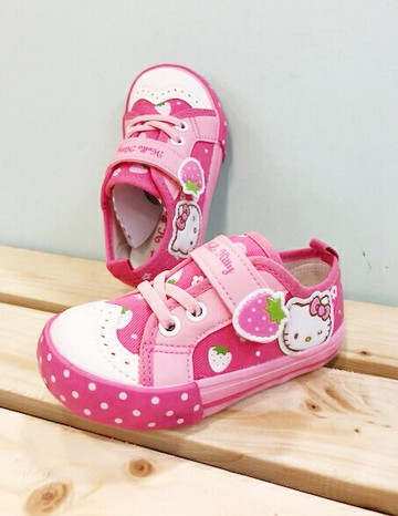 【震撼精品百貨】Hello Kitty 凱蒂貓 台灣製Hello kitty正版兒童透氣包鞋-草莓桃色(13 16號) 震撼日式精品百貨