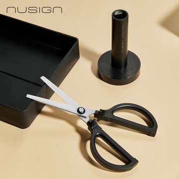 得力Deli NUSIGN站立剪刀/含底座180mm/日耀金山/ENS051-G｜Officepro總務倉庫