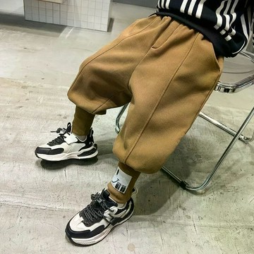 舒適百搭~男童加絨衛褲新款兒童秋冬束腳褲寶寶加厚一體絨秋冬款哈倫褲 秋冬長褲 中小童 男童褲子 韓版休閒褲