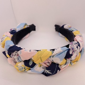 手工塑形減壓髮箍 -所致