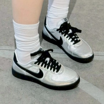 NIKE FIELD GENERAL 銀色 黑鉤 低筒 耐磨 休閒 女鞋 HQ7397-001