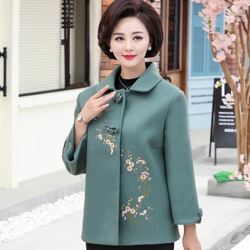 中年女裝冬裝長袖毛呢外套短款洋氣媽媽裝呢子上衣50歲女保暖衣服