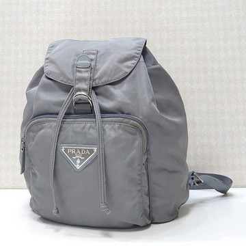 絕版古董品 Prada 銀灰色銀標雙肩包 後背包 背囊 中古包 二手包