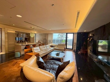 釋出次頂樓雙露台戶｜大城梧同四改兩房連號雙平車｜台中市西屯區西苑路