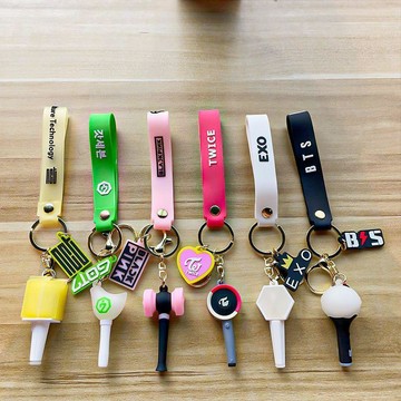 免運🎁BTS鑰匙圈 防彈少年團 明星同款吊飾 演唱會應援物 包包手燈掛飾 偶像周邊 追星小物 粉絲禮物 Blackpi