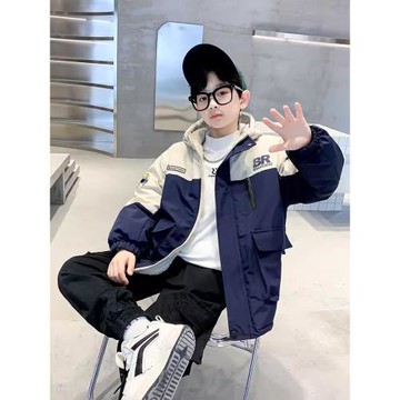 童裝男童外套秋冬款2024新款中大童加厚沖鋒衣潮帥氣上衣連帽風衣