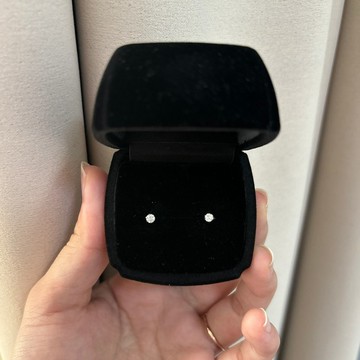 天然鑽石耳環 經典一粒鑽 共D0.22ct PT900鉑金耳針