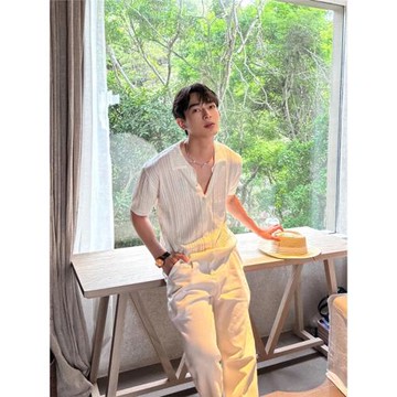 米白色慵懶風鏤空短袖針織衫男款復古輕熟度假風寬松休閑襯衣上衣