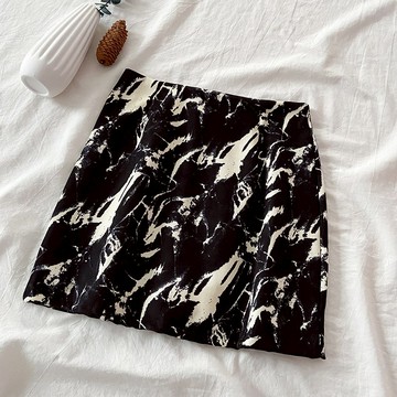 復古百搭設計感扎染半身裙子女春秋顯瘦高腰小眾a字包臀短裙夏