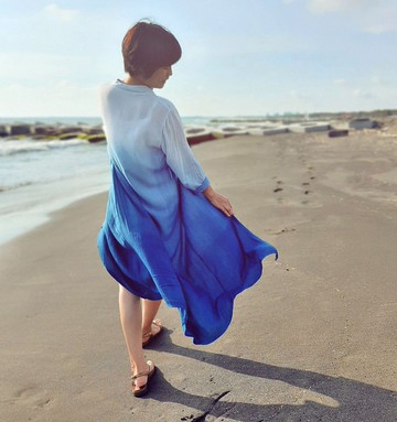 手工藍染 在水一方漸層排扣長洋