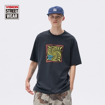 VISION STREET WEAR 水洗磨破做舊復古印花圖案圓領短袖T卹 V262NC5038