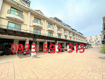 高榮國小別墅 前院停車｜桃園市楊梅區幼獅路二段