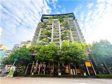 西區草悟道核心｜人文綠意質感宏銓三房雙車位宅｜台中市西區公益路