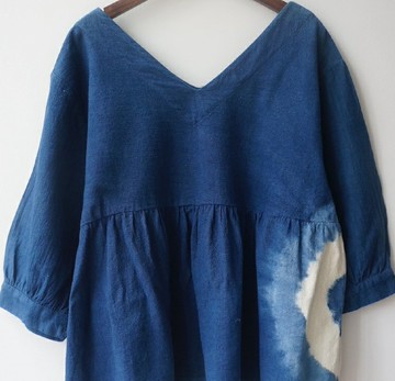 【棉麻手工藍染】V領長袖上衣2 色