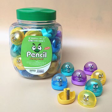 糖果色长立132卷笔刀 创意学生削笔刀 塑料刨削笔器【益三和】可開發票