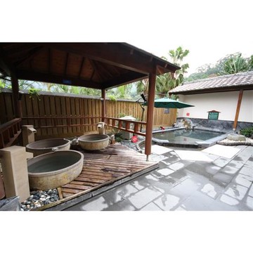 花東旅遊．2026年｜縱谷旬味列車－山嵐號｜冬山河奇幻洞窟.金崙排灣族文化.花蓮煙波&知本老爺三日｜好享住奢華｜台中出發_26XGHLNSLL