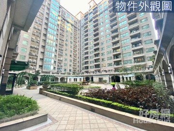 《公園首排四房車｜邊間三面採光雙衛浴開窗》｜桃園市中壢區民權路