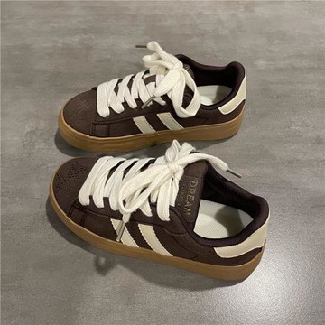 七七主人家 小眾鞋子美式高街板鞋女款2024新款春秋百搭厚底休閑