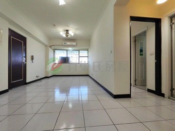 ★內壢自住華廈電梯三房車｜桃園市中壢區榮和六街