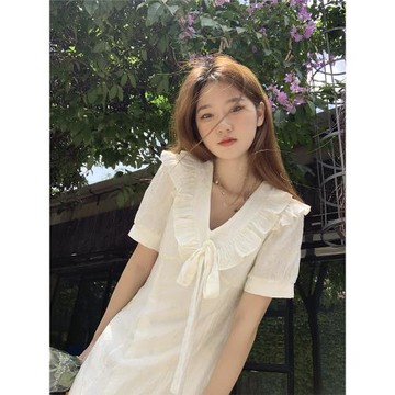 hollyii 自制溫柔氣質蝴蝶結系帶刺繡v領收腰顯瘦荷葉邊連衣裙